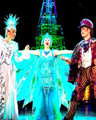 Cirque Dreams Holidaze Midland