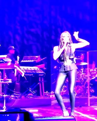 En Vogue Clarkston