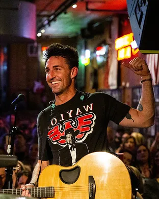 Jake Owen Detroit