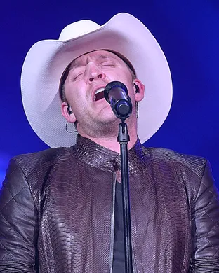 Justin Moore Detroit
