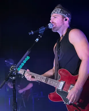 Kip Moore Sterling Heights