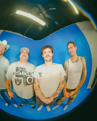 Mom Jeans Detroit