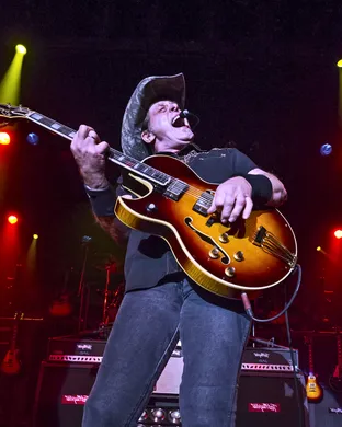 Ted Nugent Sterling Heights